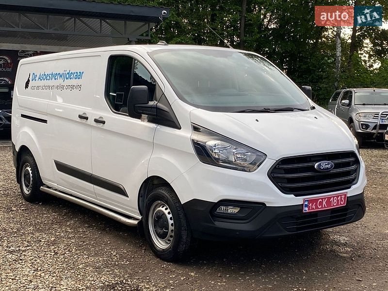 Вантажний фургон Ford Transit Custom 2022 в Калуші