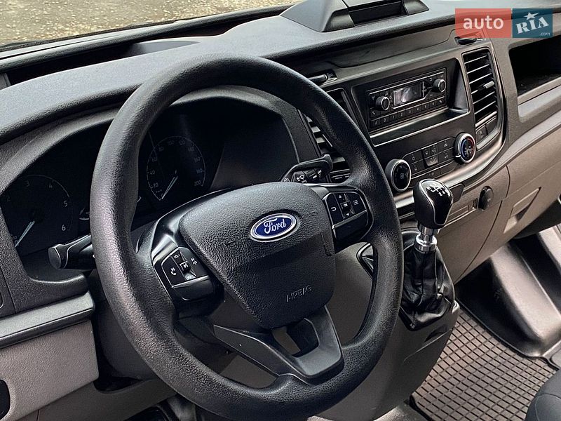 Вантажний фургон Ford Transit Custom 2022 в Калуші