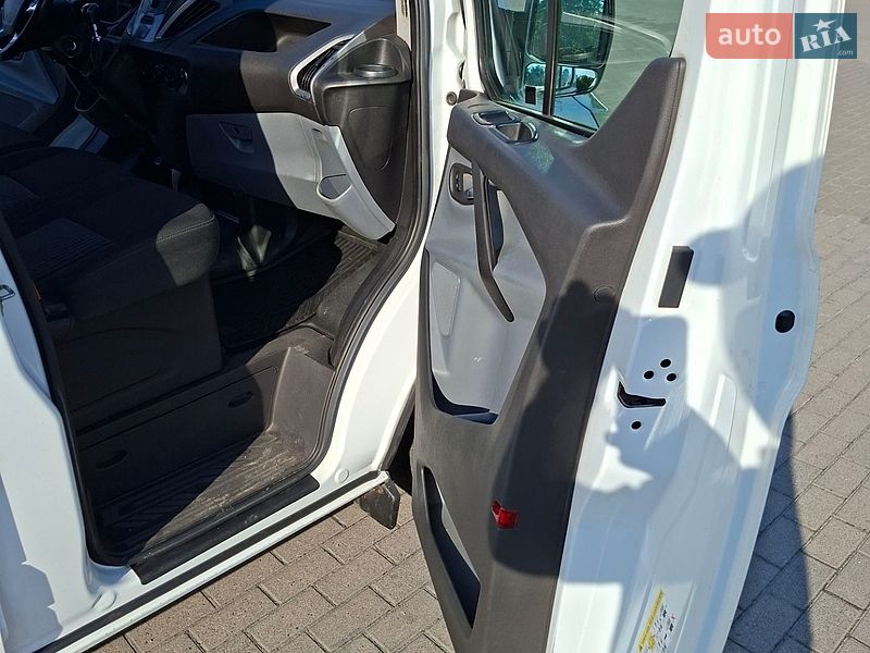 Вантажний фургон Ford Transit Custom 2017 в Вінниці