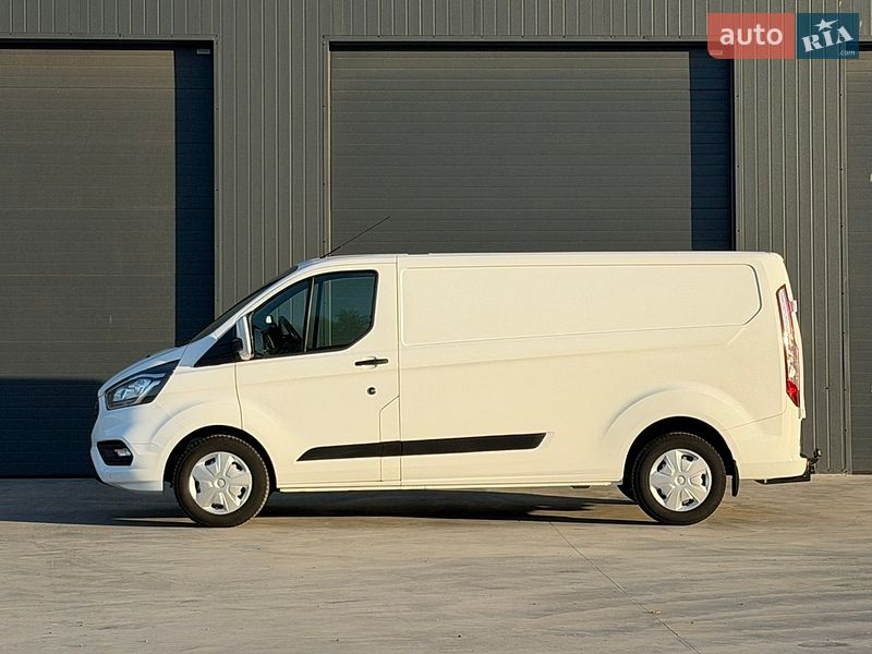 Грузопассажирский фургон Ford Transit Custom 2021 в Дубно