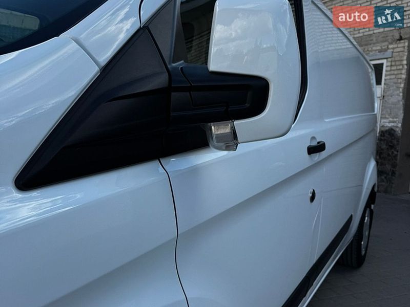Грузовой фургон Ford Transit Custom 2023 в Киеве
