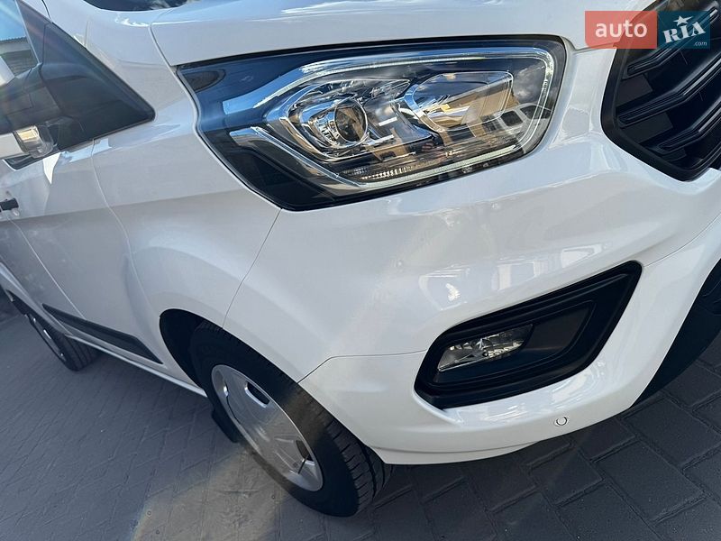 Грузовой фургон Ford Transit Custom 2023 в Бродах