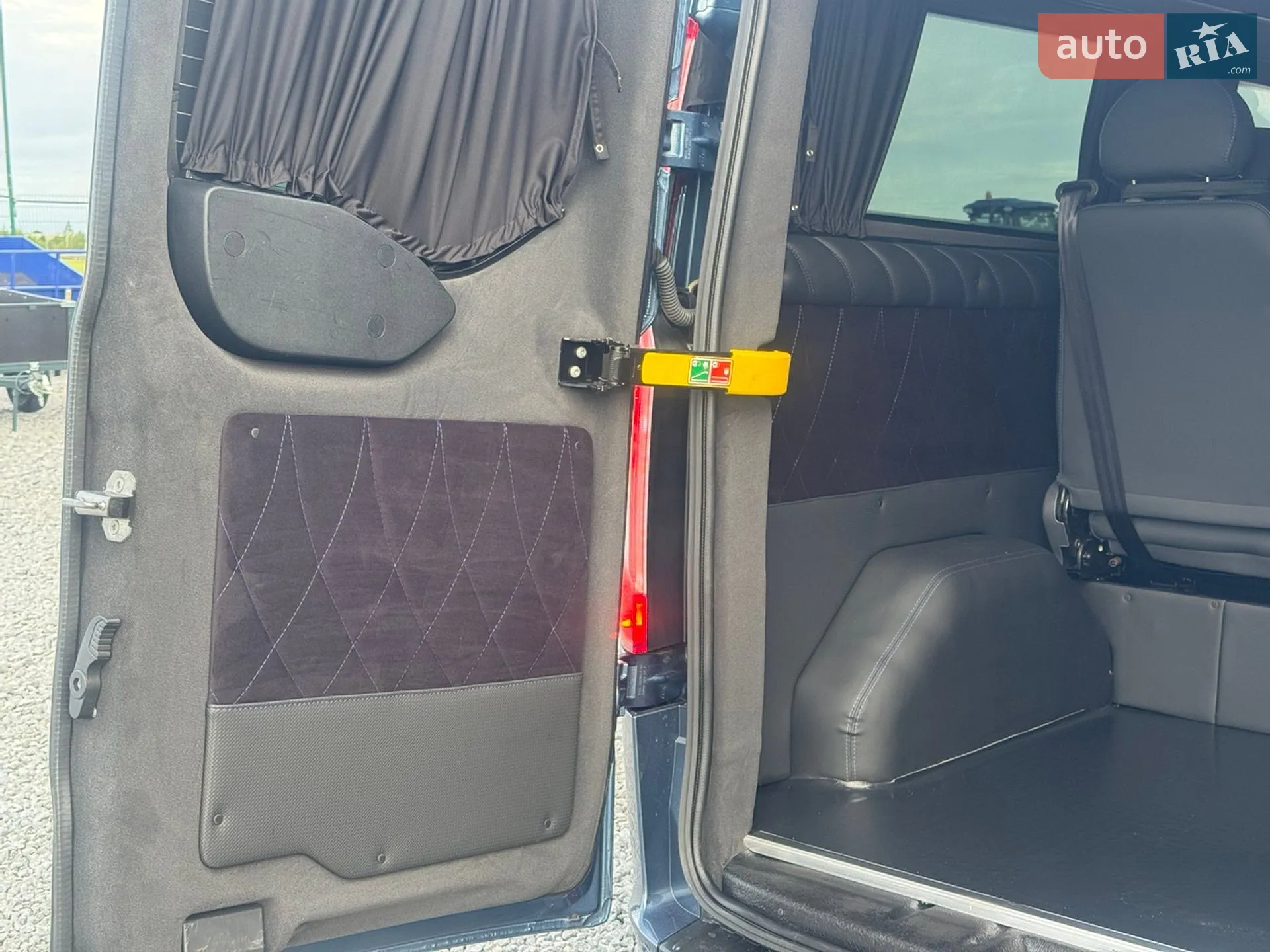 2019 Ford Transit Connect - мініатюра 18