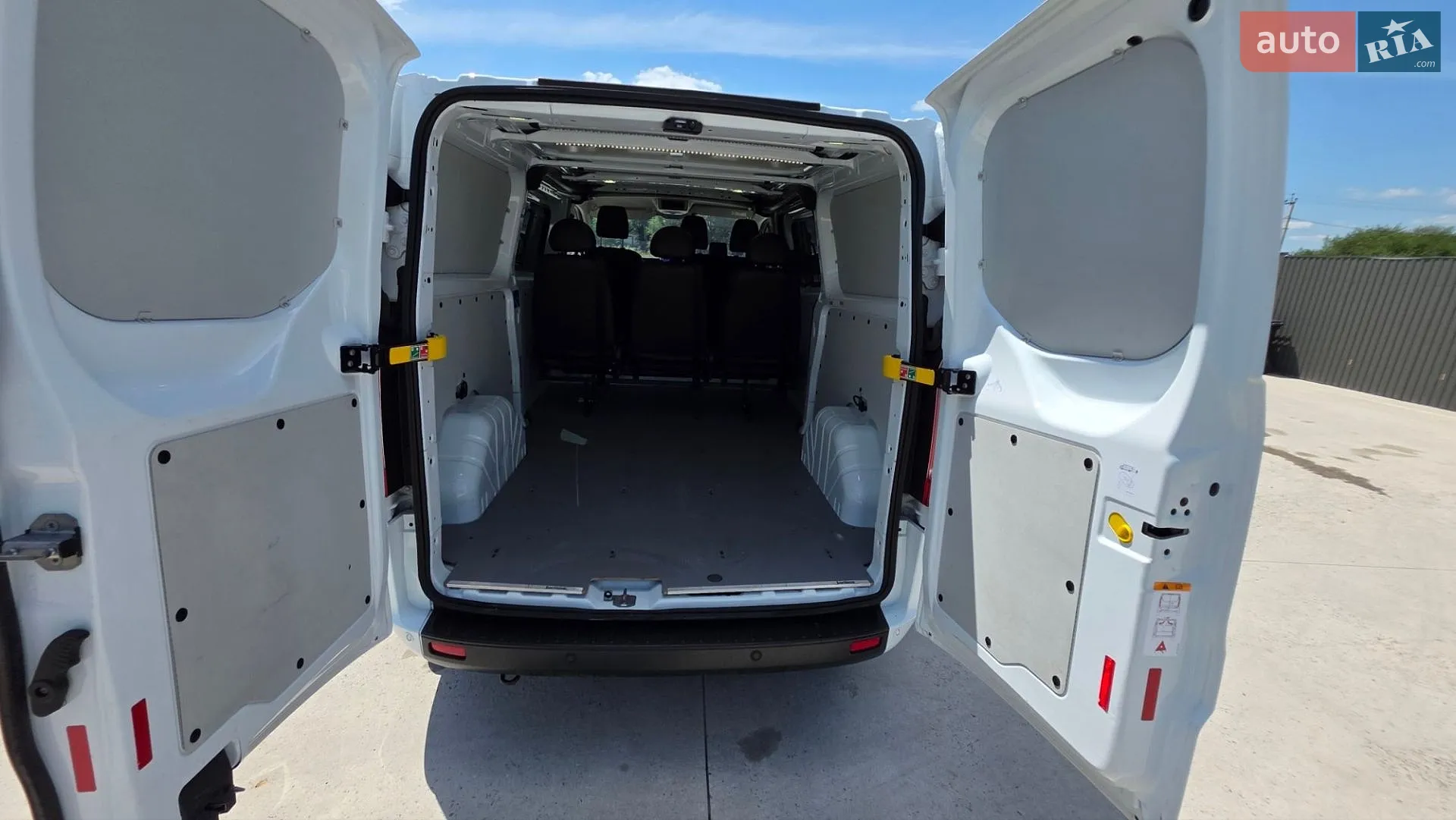2020 Ford Transit Connect - мініатюра 10