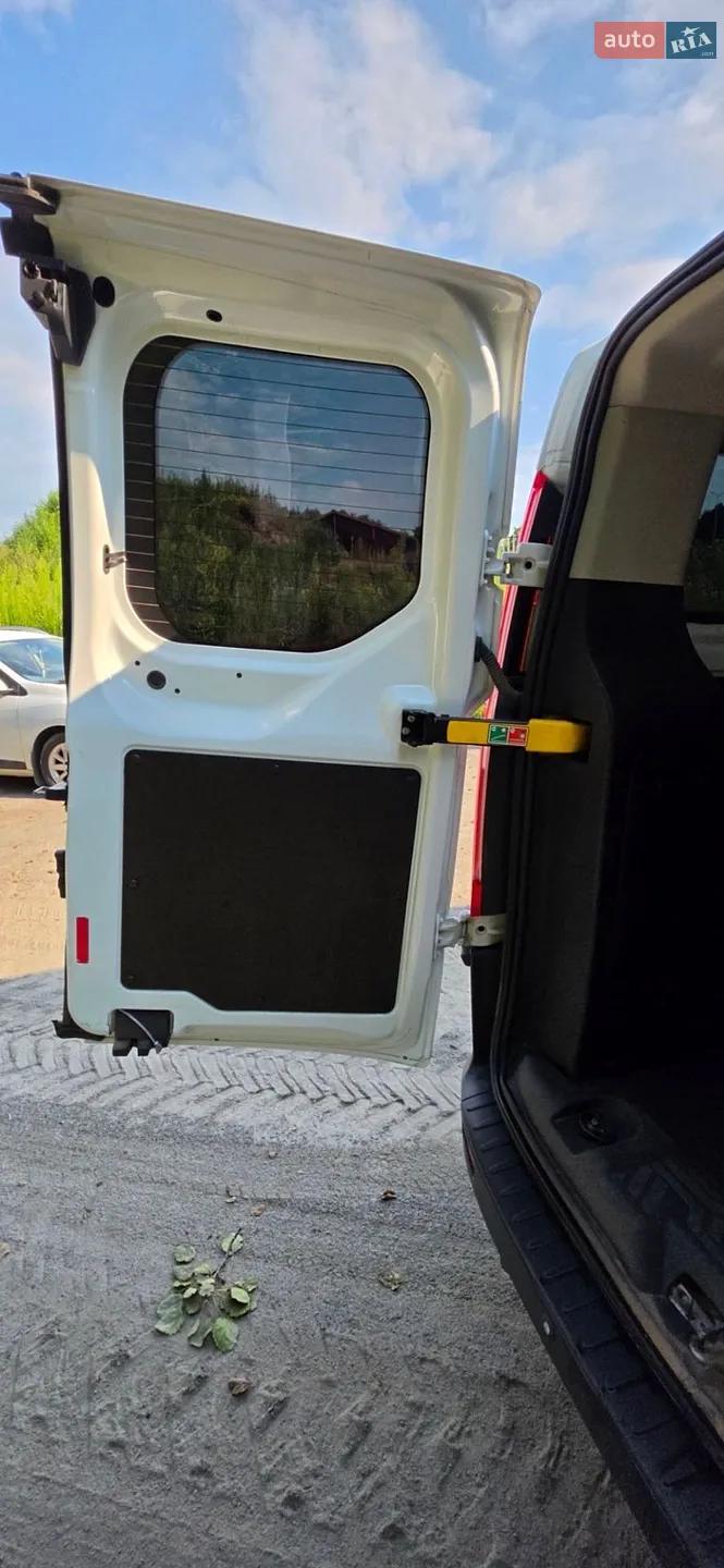 2016 Ford Transit Connect - мініатюра 32