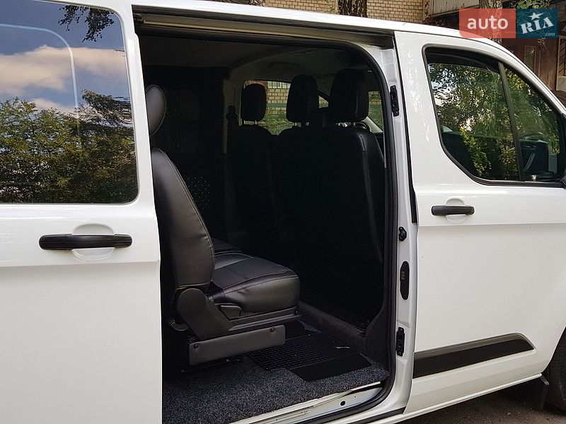 Вантажопасажирський фургон Ford Transit Custom 2021 в Вінниці