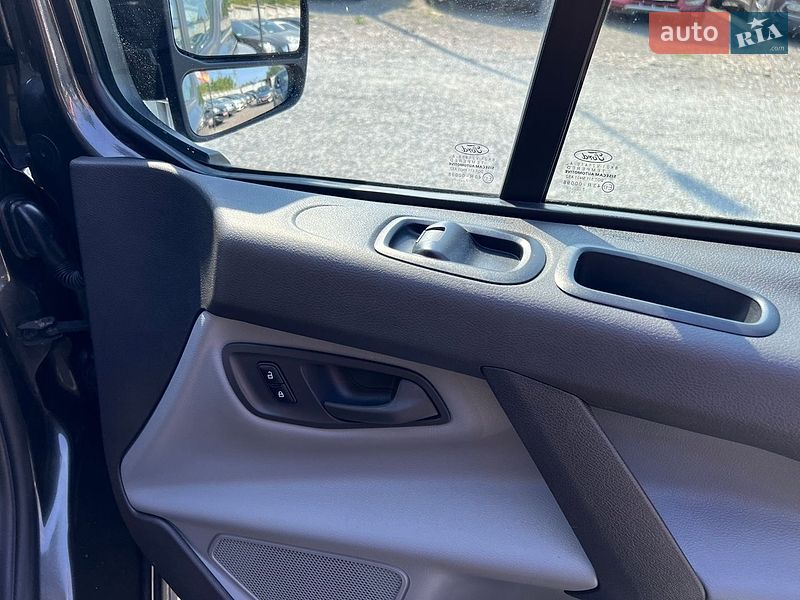 Мінівен Ford Transit Custom 2017 в Рівному фото 15 Мінівен Ford Transit Custom 2017 в Рівному