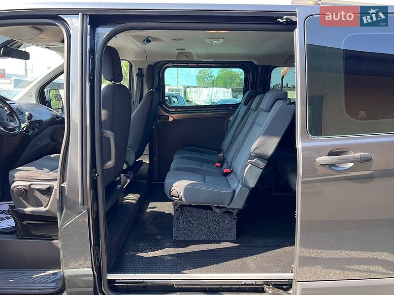 Мінівен Ford Transit Custom 2017 в Рівному фото 30 Мінівен Ford Transit Custom 2017 в Рівному