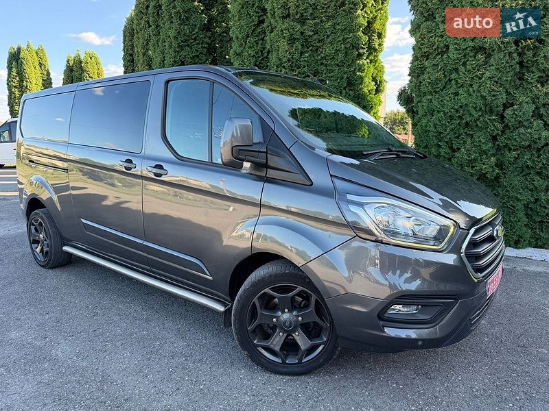 Вантажопасажирський фургон Ford Transit Custom 2019 в Дубні