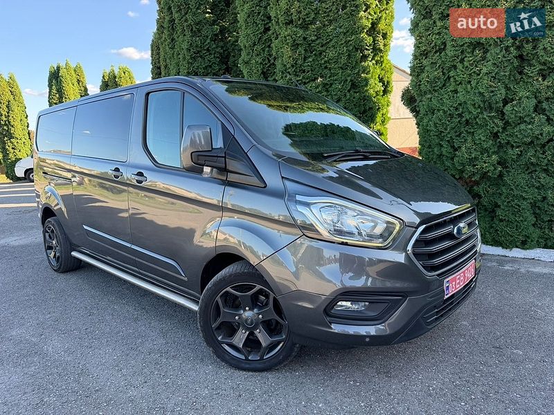 Вантажопасажирський фургон Ford Transit Custom 2019 в Дубні
