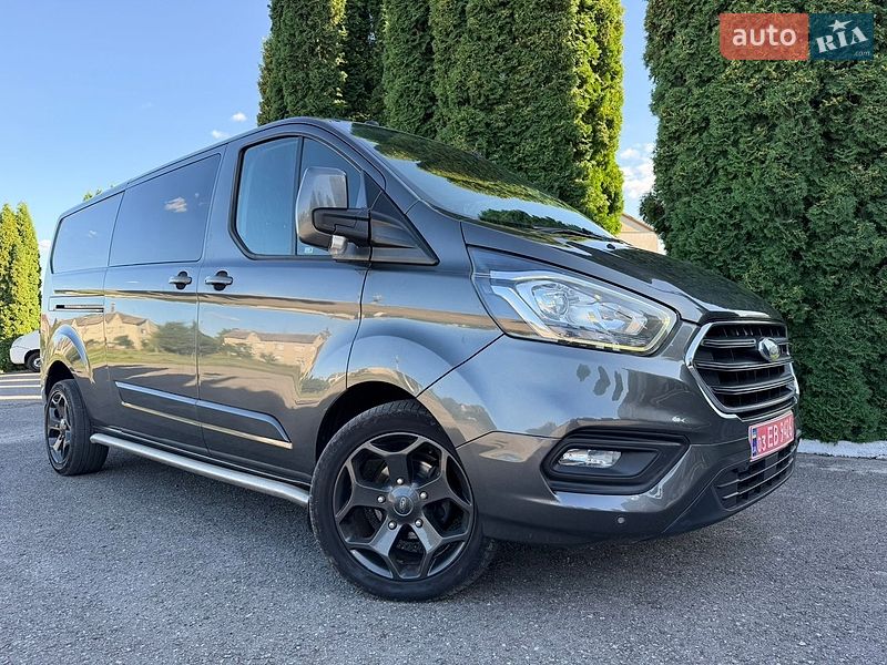 Вантажопасажирський фургон Ford Transit Custom 2019 в Дубні
