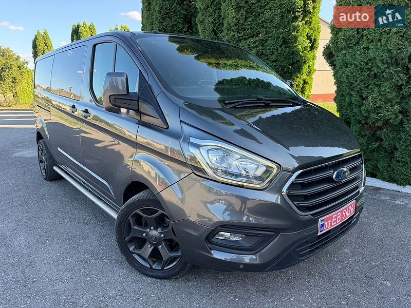 Вантажопасажирський фургон Ford Transit Custom 2019 в Дубні