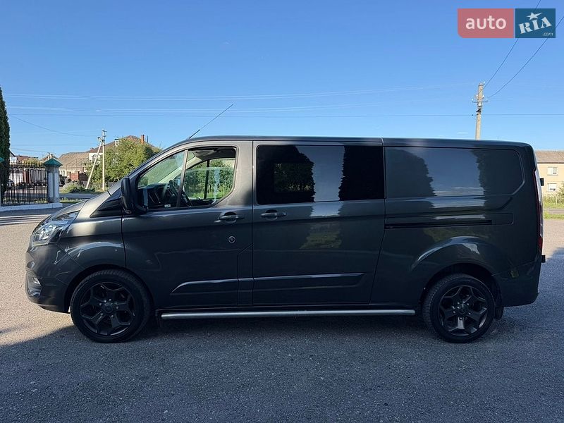 Вантажопасажирський фургон Ford Transit Custom 2019 в Дубні