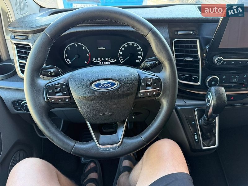 Вантажопасажирський фургон Ford Transit Custom 2019 в Дубні