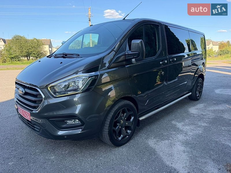 Вантажопасажирський фургон Ford Transit Custom 2019 в Дубні