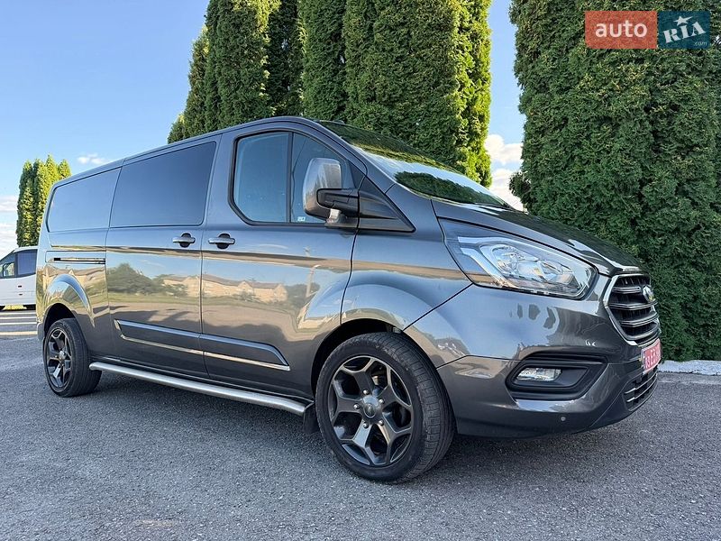 Вантажопасажирський фургон Ford Transit Custom 2019 в Дубні