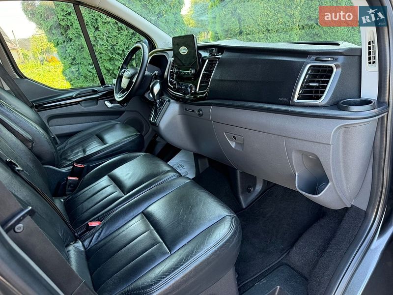 Вантажопасажирський фургон Ford Transit Custom 2019 в Дубні