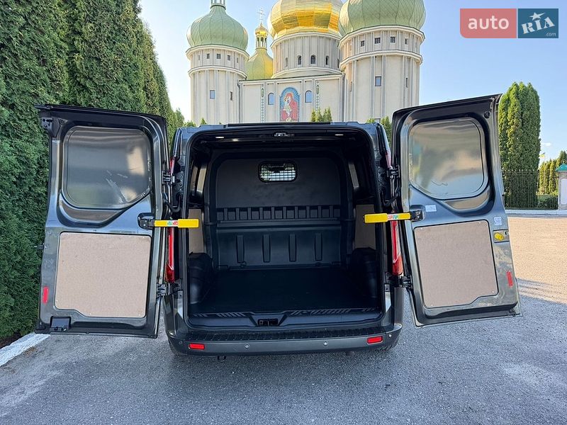 Вантажопасажирський фургон Ford Transit Custom 2019 в Дубні