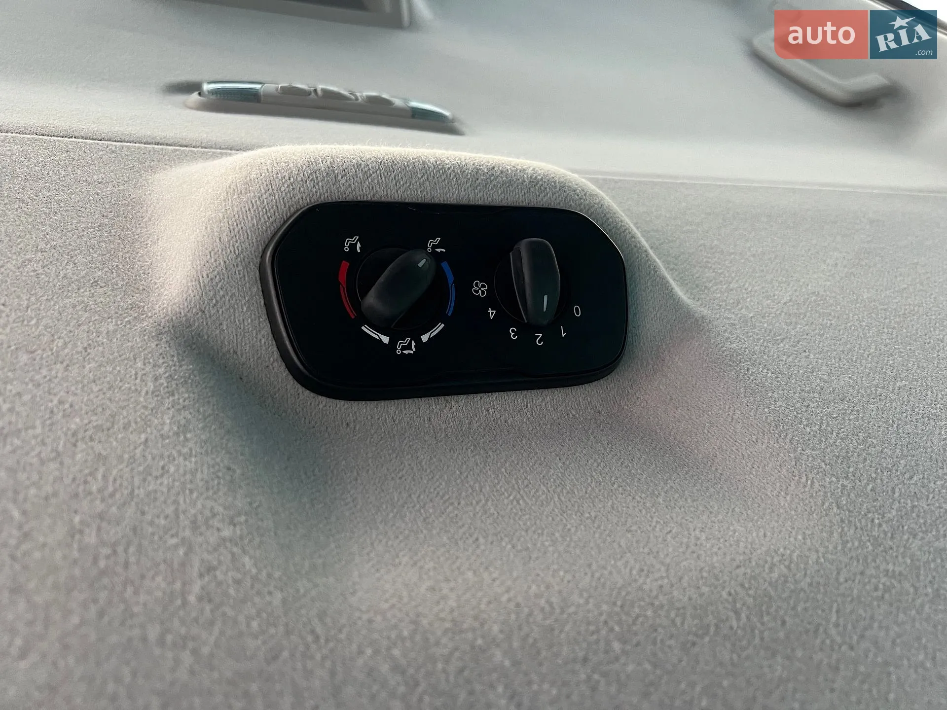 2014 Ford Transit Connect - мініатюра 43