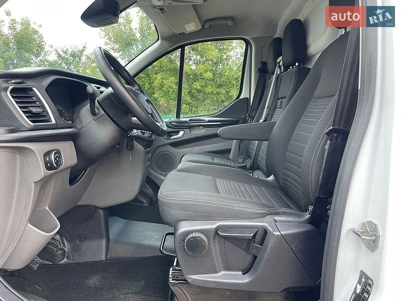 Мінівен Ford Transit Custom 2023 в Дубні
