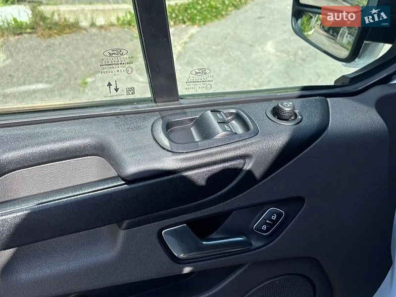 Грузовой фургон Ford Transit Custom 2020 в Киеве