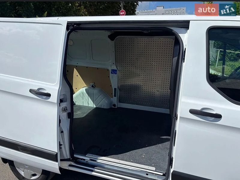 Грузовой фургон Ford Transit Custom 2020 в Киеве