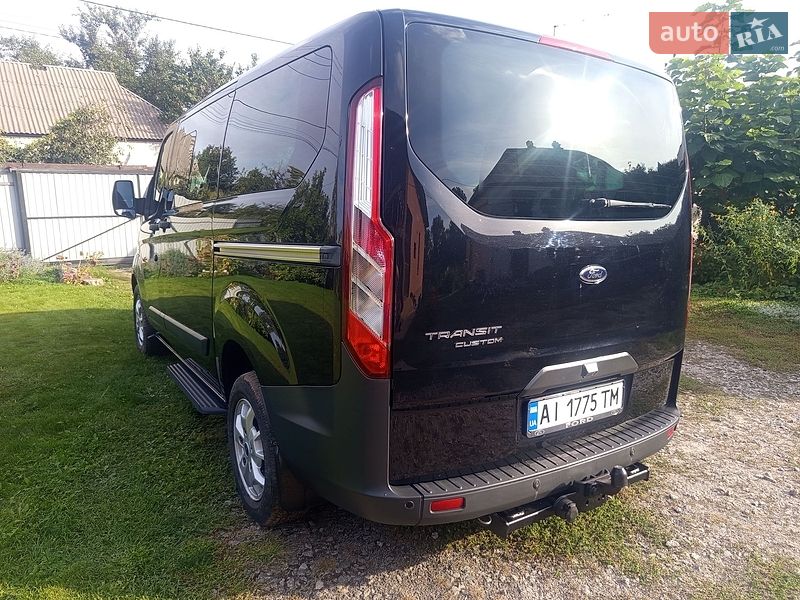 Минивэн Ford Transit Custom 2015 в Борисполе