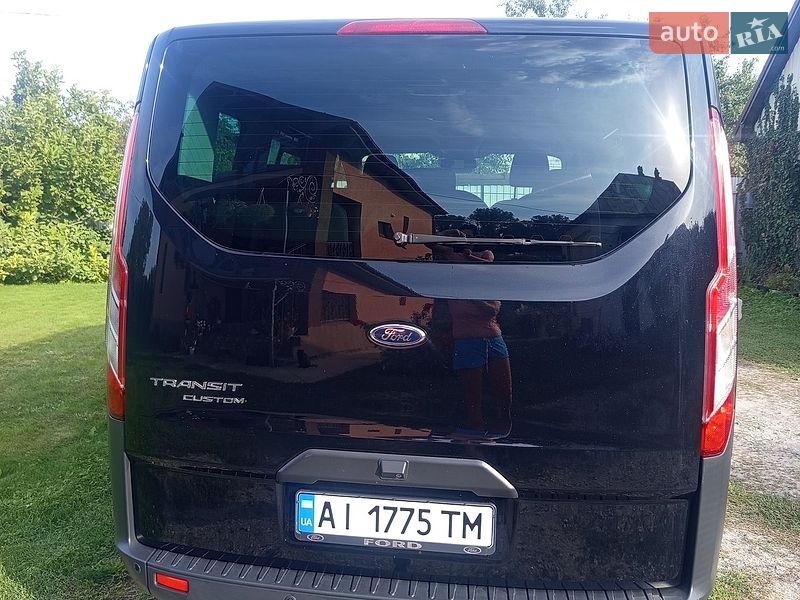 Минивэн Ford Transit Custom 2015 в Борисполе