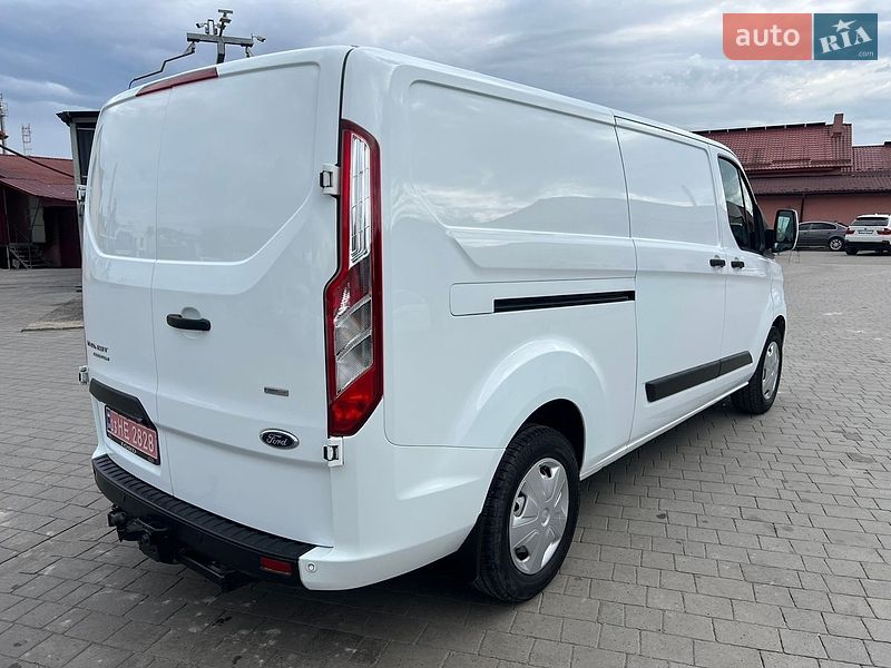Вантажний фургон Ford Transit Custom 2018 в Бродах