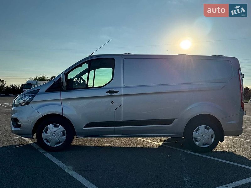Грузовой фургон Ford Transit Custom 2018 в Киеве