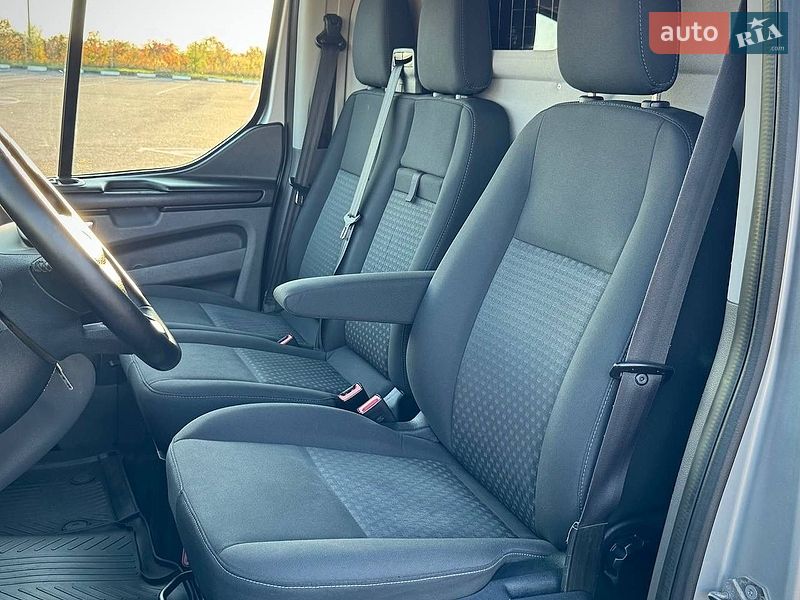 Грузовой фургон Ford Transit Custom 2018 в Киеве