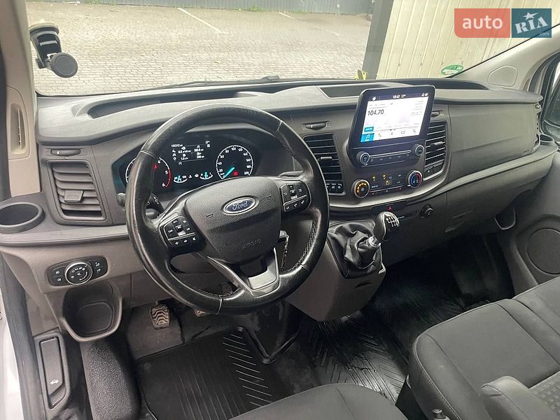 Вантажний фургон Ford Transit Custom 2019 в Львові