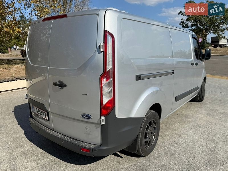Вантажний фургон Ford Transit Custom 2017 в Одесі