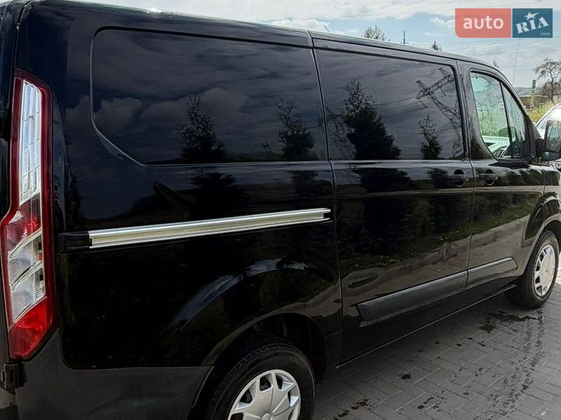 Грузовой фургон Ford Transit Custom 2016 в Ровно