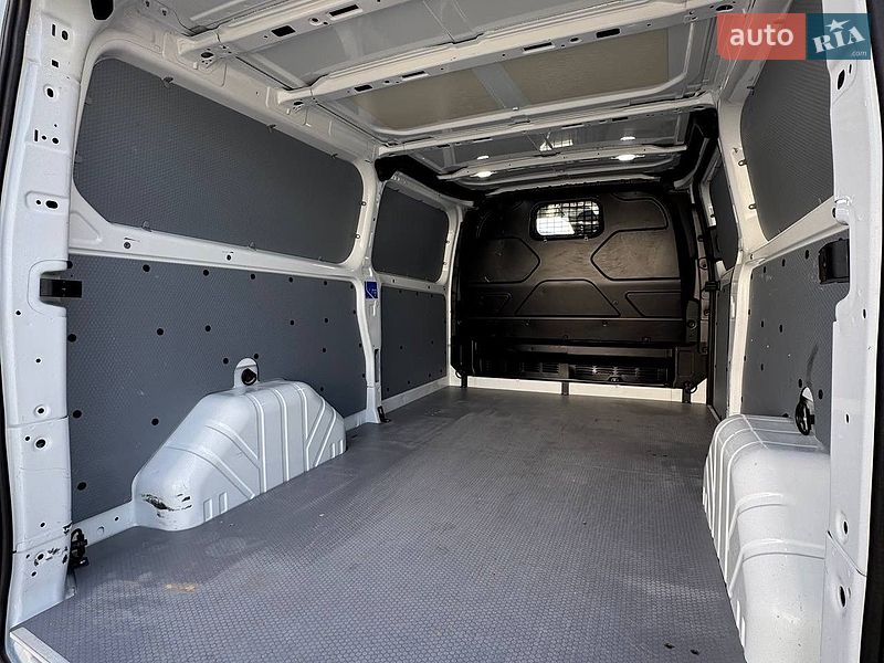 Грузовой фургон Ford Transit Custom 2019 в Киеве