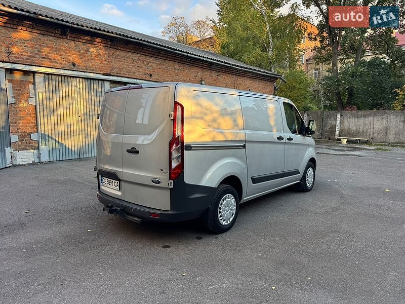 Вантажний фургон Ford Transit Custom 2014 в Кам'янець-Подільському