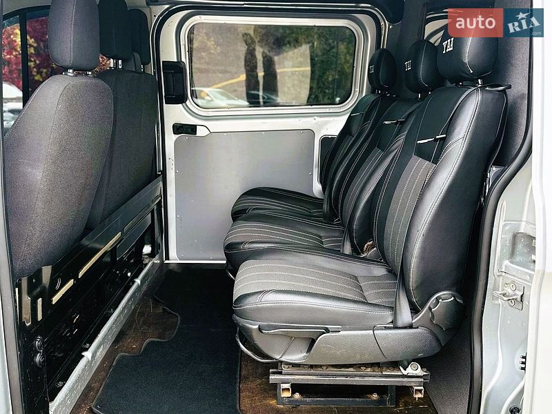Вантажний фургон Ford Transit Custom 2015 в Києві