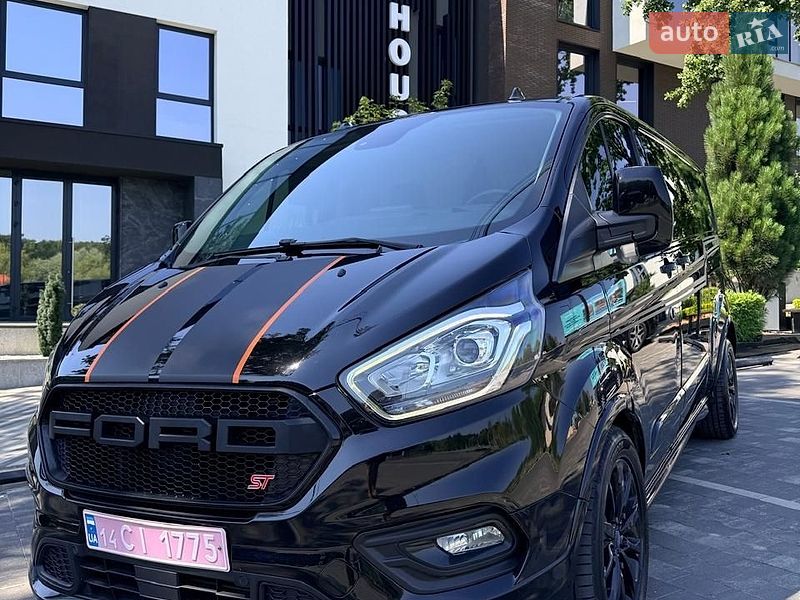 Мінівен Ford Transit Custom 2020 в Ужгороді