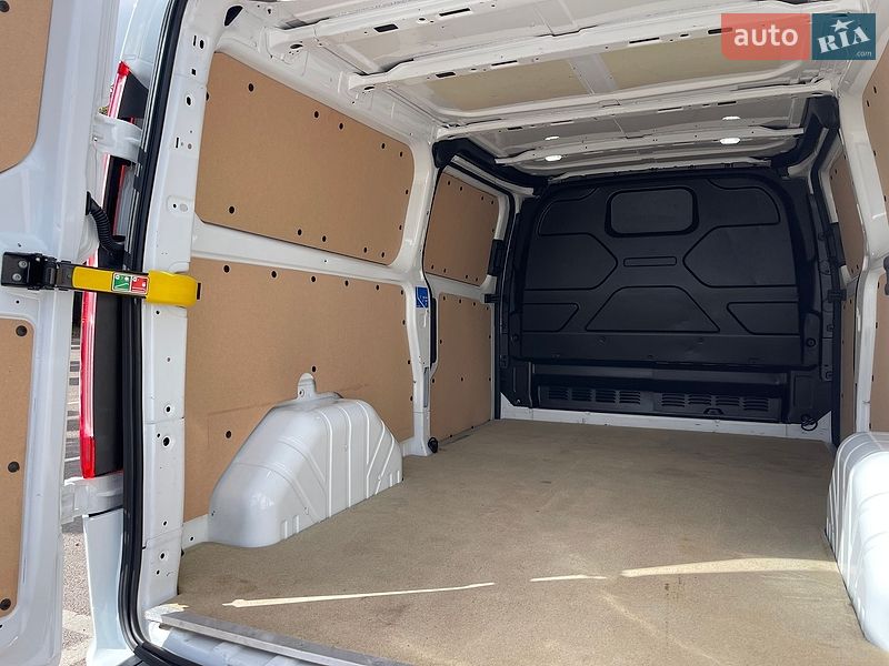 Вантажний фургон Ford Transit Custom 2023 в Дубні фото 31 Вантажний фургон Ford Transit Custom 2023 в Дубні