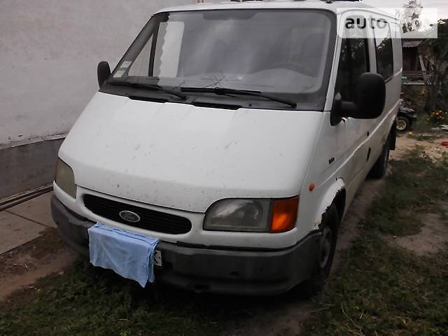 Грузопассажирский фургон Ford Transit 1995 в Борзне
