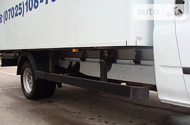 Грузовой фургон Ford Transit 2012 в 