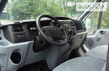 Грузовой фургон Ford Transit 2012 в 