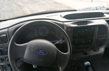 Грузопассажирский фургон Ford Transit 2003 в Львове