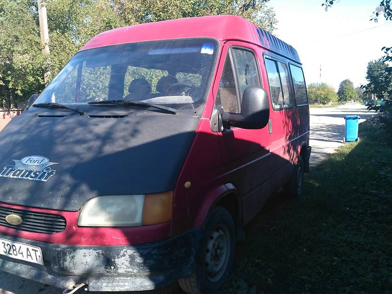 Грузопассажирский фургон Ford Transit 1993 в Коломые