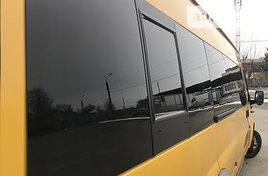 Микроавтобус Ford Transit 2003 в 