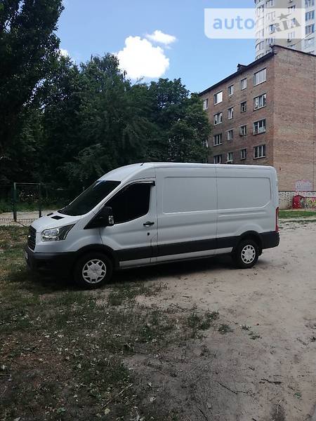 Грузовой фургон Ford Transit 2015 в Киеве