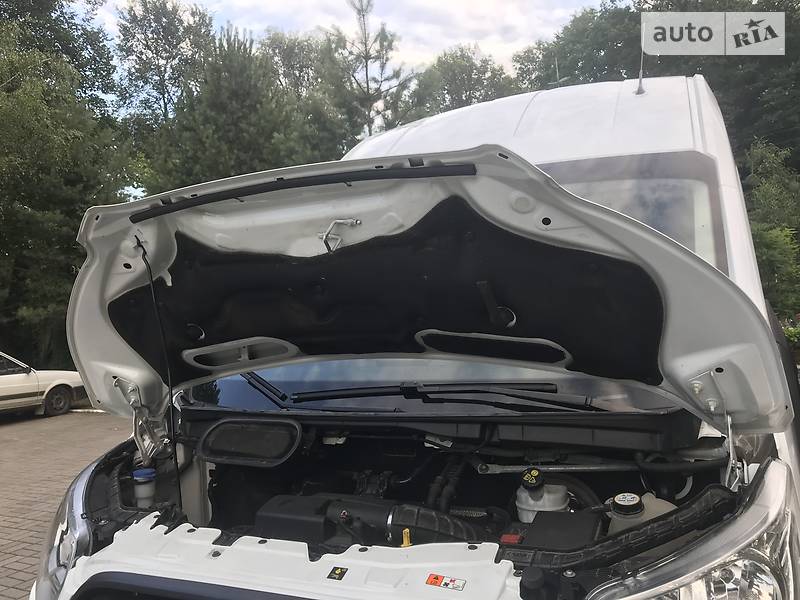 Вантажний фургон Ford Transit 2014 в Дрогобичі