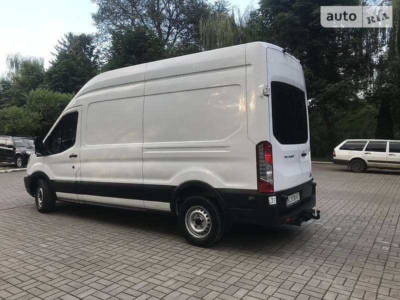 Вантажний фургон Ford Transit 2014 в Дрогобичі