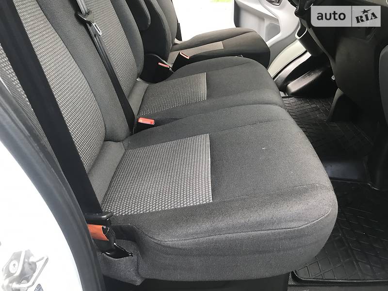 Вантажний фургон Ford Transit 2014 в Дрогобичі
