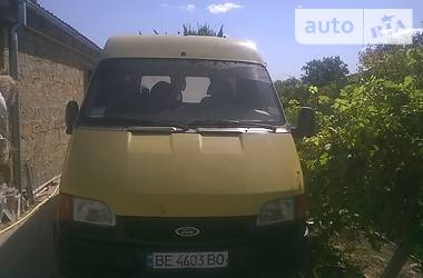 Грузопассажирский фургон Ford Transit 1998 в Николаеве